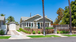 Modern Kensington Home