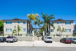 2BD Apartment in North Park with Western Facing Views